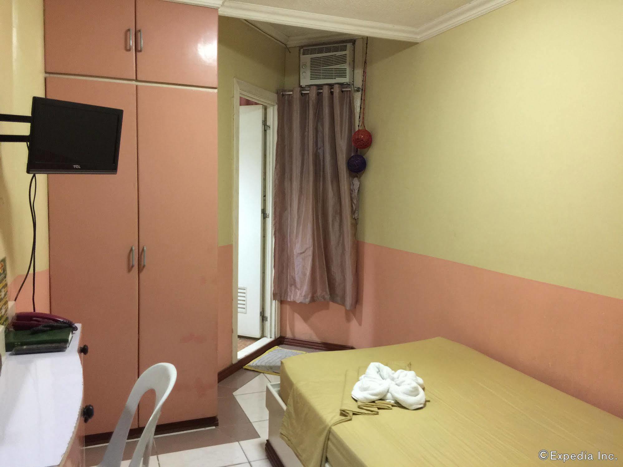 Buen Bella Pension House Tagbilaran City Exterior photo